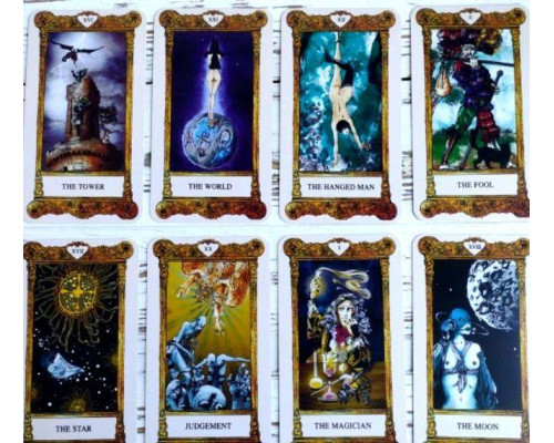 Карти таро Валентини Valentina Tarot.У продажу є езатеричні книги.